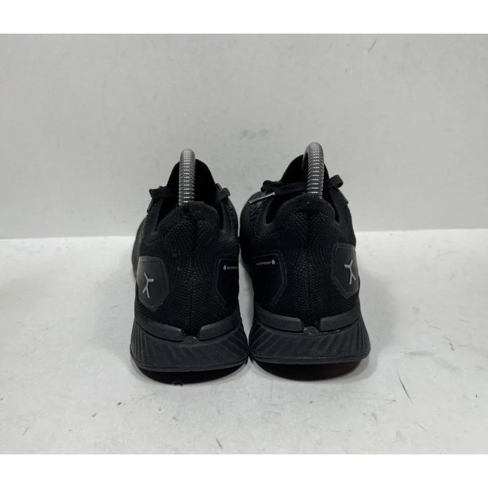 Flux Adapt Waterproof Runner Stealth Black Womens Size 7 Barefoot Running Shoes